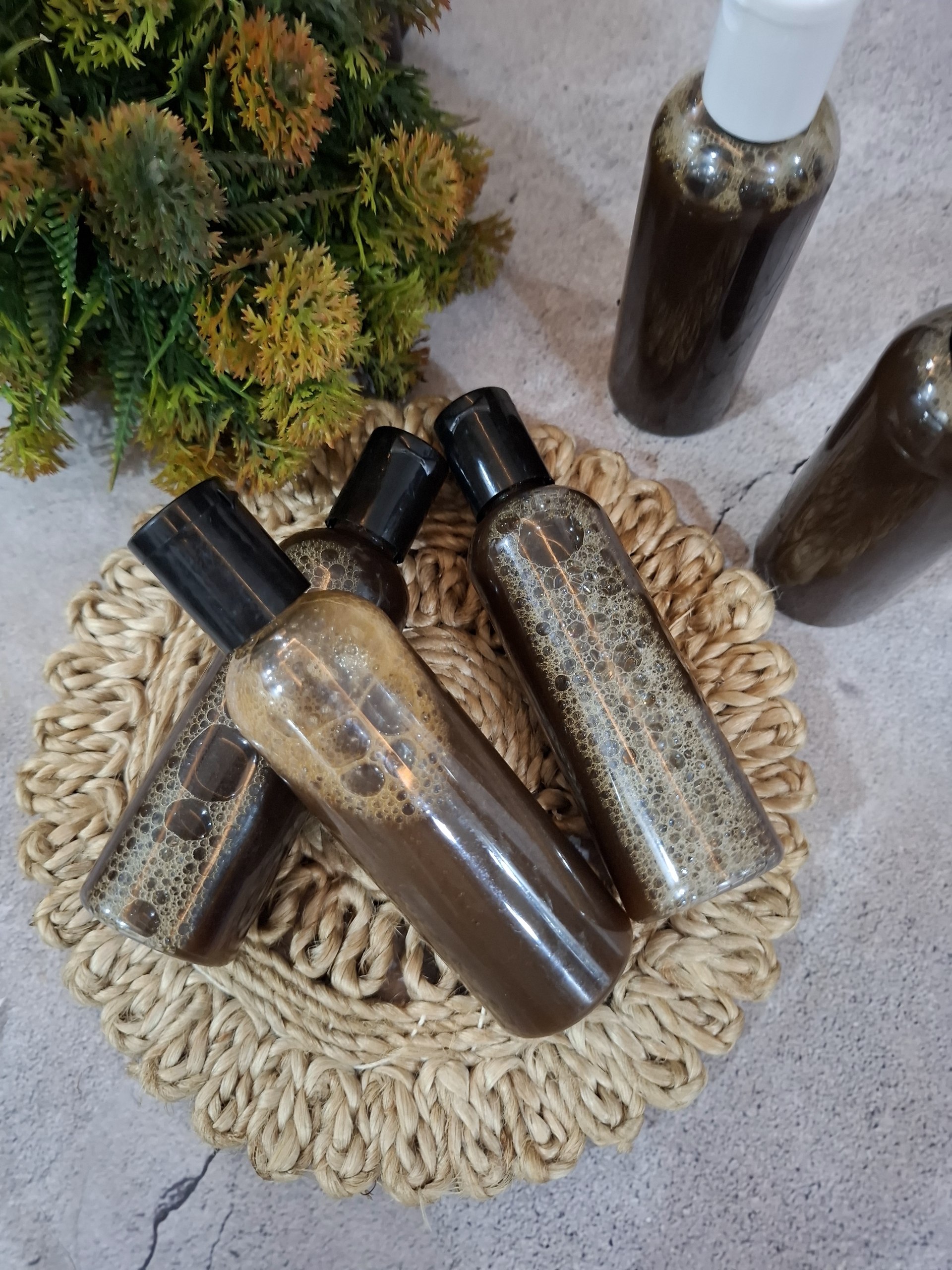 Natural herbal shampoo